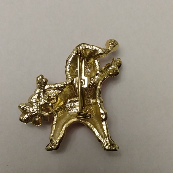 Christmas Fun Brooch Lot of 3 Santa, Ornament, Cat Red Green Goldtone - Picture 7 of 11